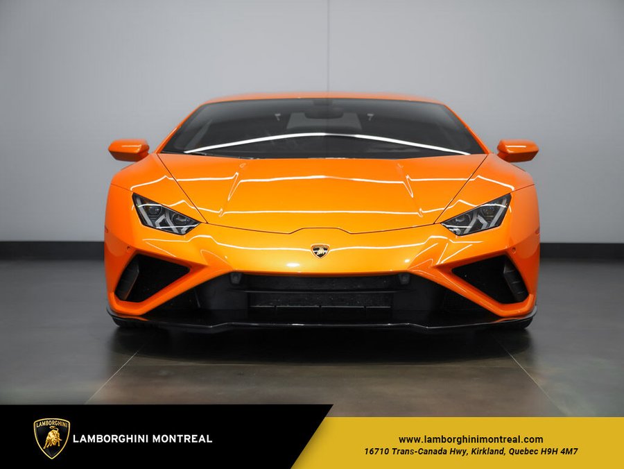 2022 Lamborghini Huracan Evo RWD Orange