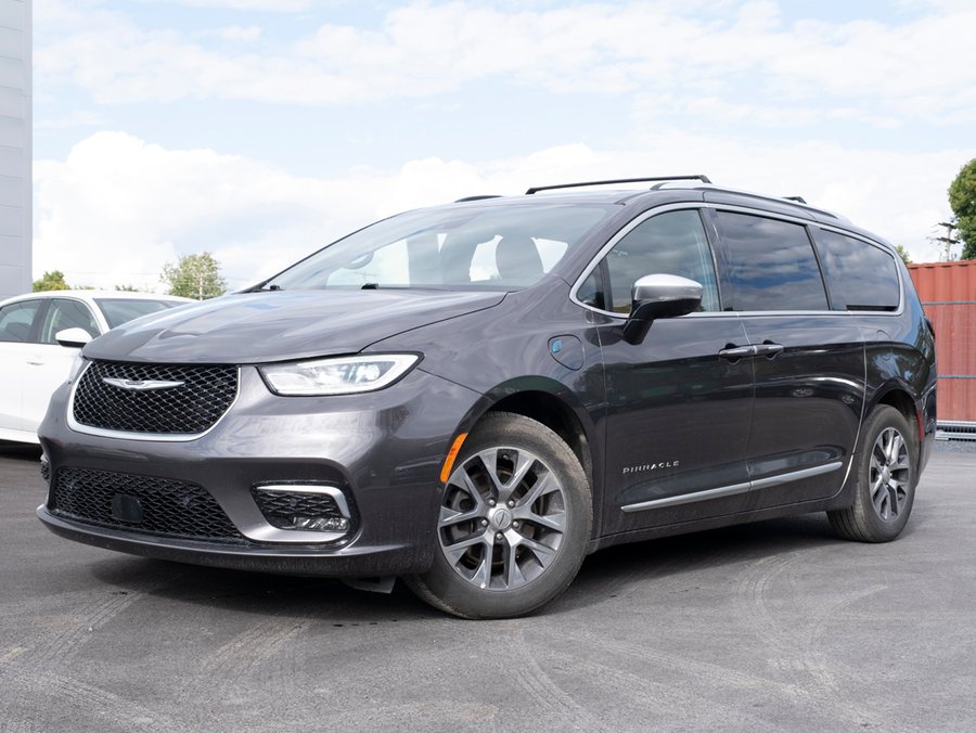 2023 Chrysler Pacifica Hybrid Pinnacle 2RM Grey