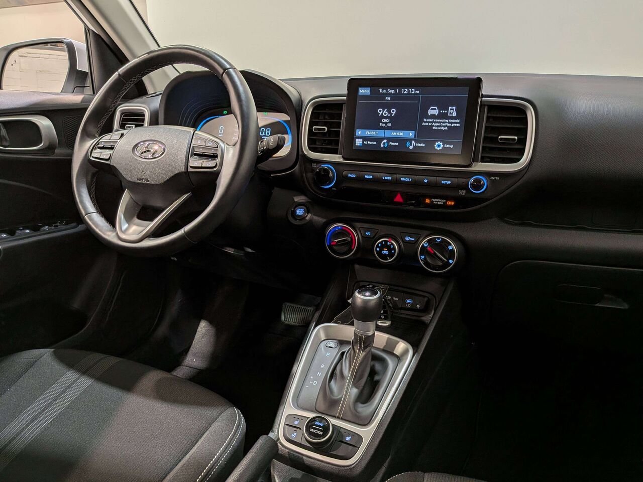 2026 Hyundai Venue Preferred IVT White Val-David - photo #18
