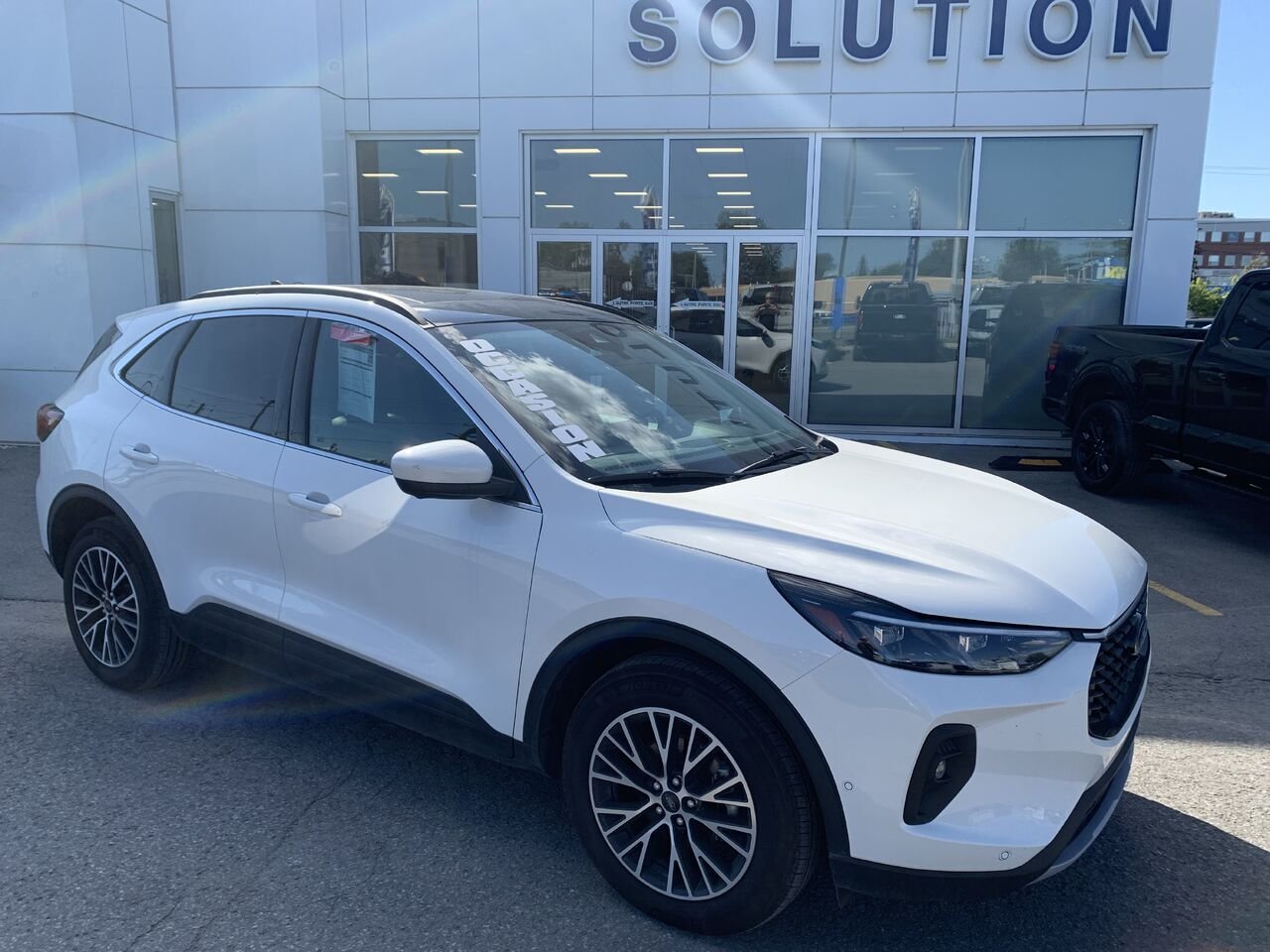 2023 Ford Escape White Châteauguay - photo #0