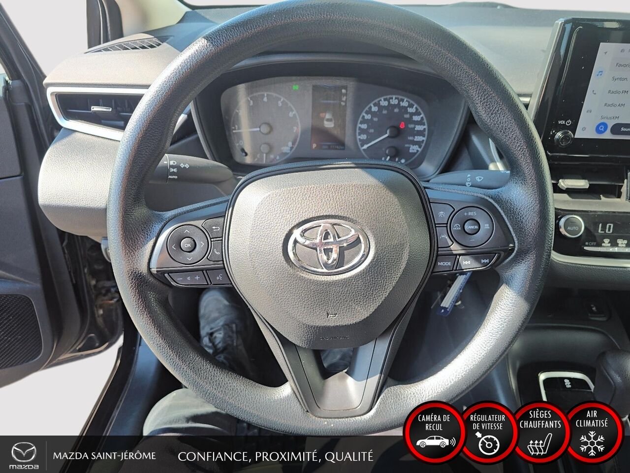 Toyota Corolla 2023 Noir Ste-Agathe des Monts - photo #12