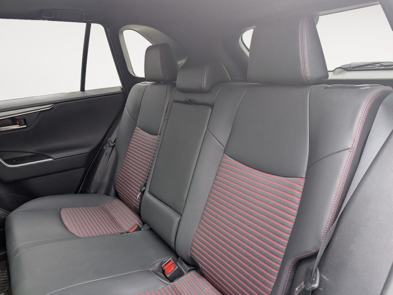 Toyota RAV4 Prime XSE PRIME-HYBRIDE BRANCHABLE/SIÈGES CHAUFFANTS/TOIT OUVRANT/VOLANT CHAUFFANT/AC BIZONE 2021 Gris Sherbrooke - photo #7