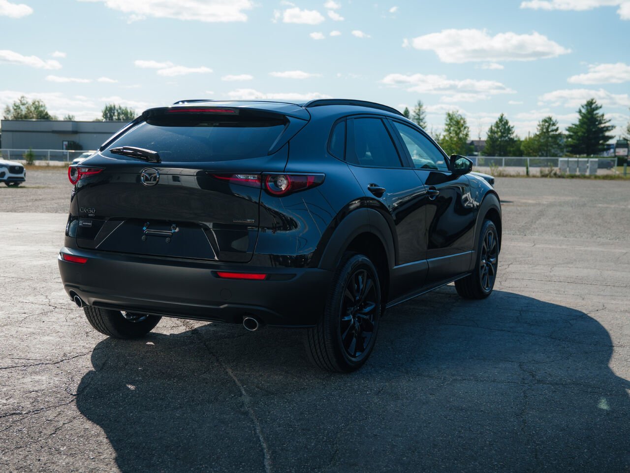 MAZDA CX-30 26136 | GS TI 2026 Noir de jais mica Val-d'Or - photo #4