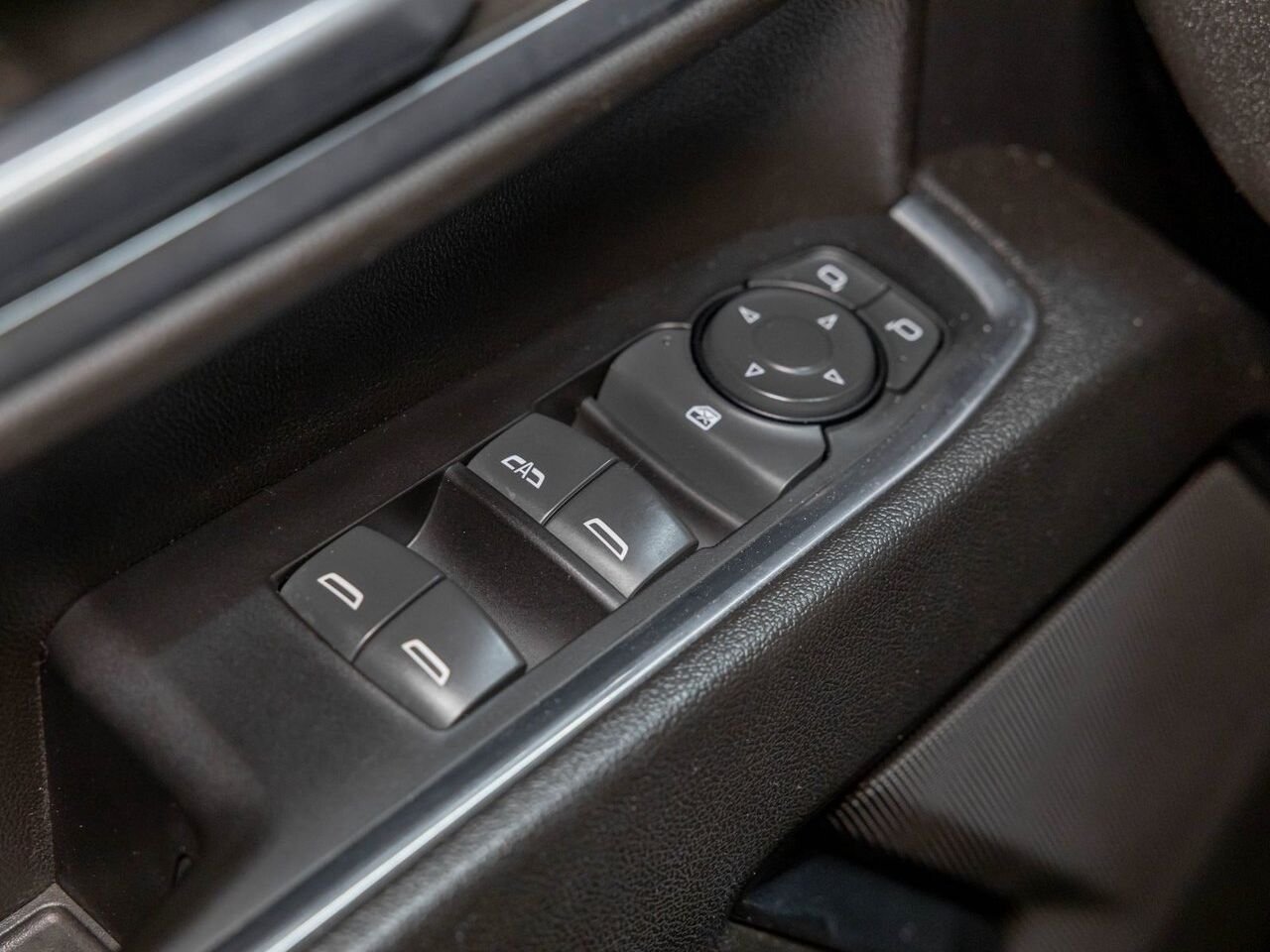 Chevrolet Silverado 2500HD LT CREW 4X4 V8 DIESEL *NAV* CARPLAY *PNBV 9900 LB* 2024 Noir Saint-Jérôme - photo #26