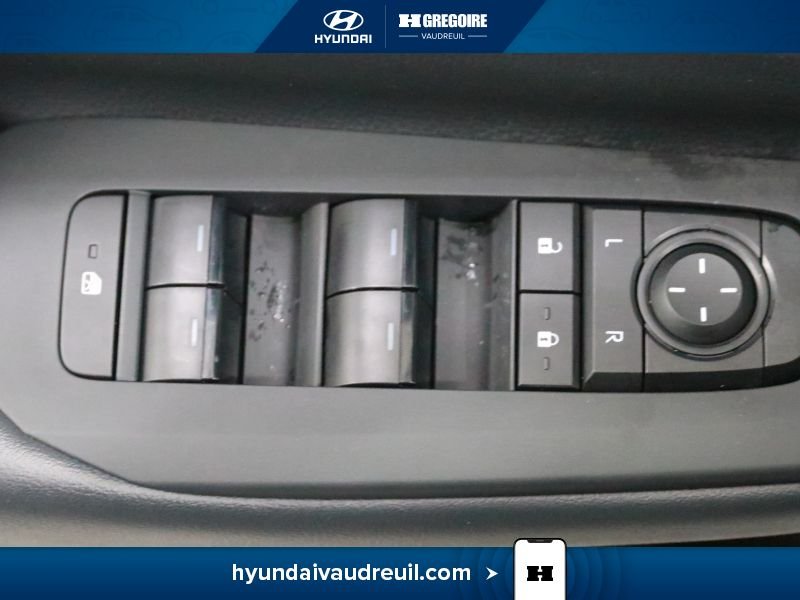 2026 Toyota Prius Silver Laval - photo #16