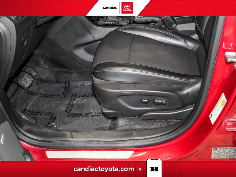 2018 Buick Encore Red Blainville - photo #16