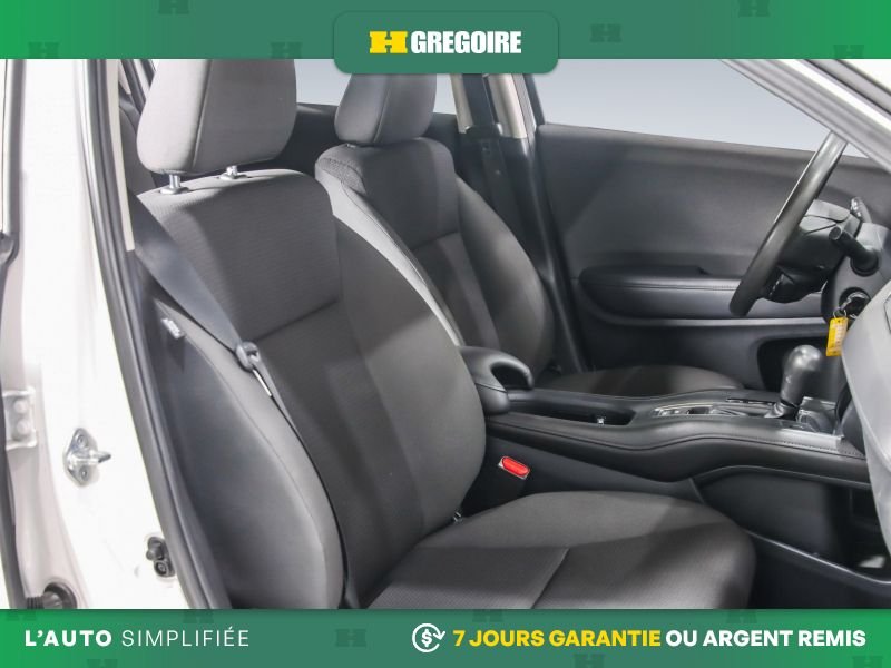 2021 Honda HR-V White Saint-Eustache - photo #27
