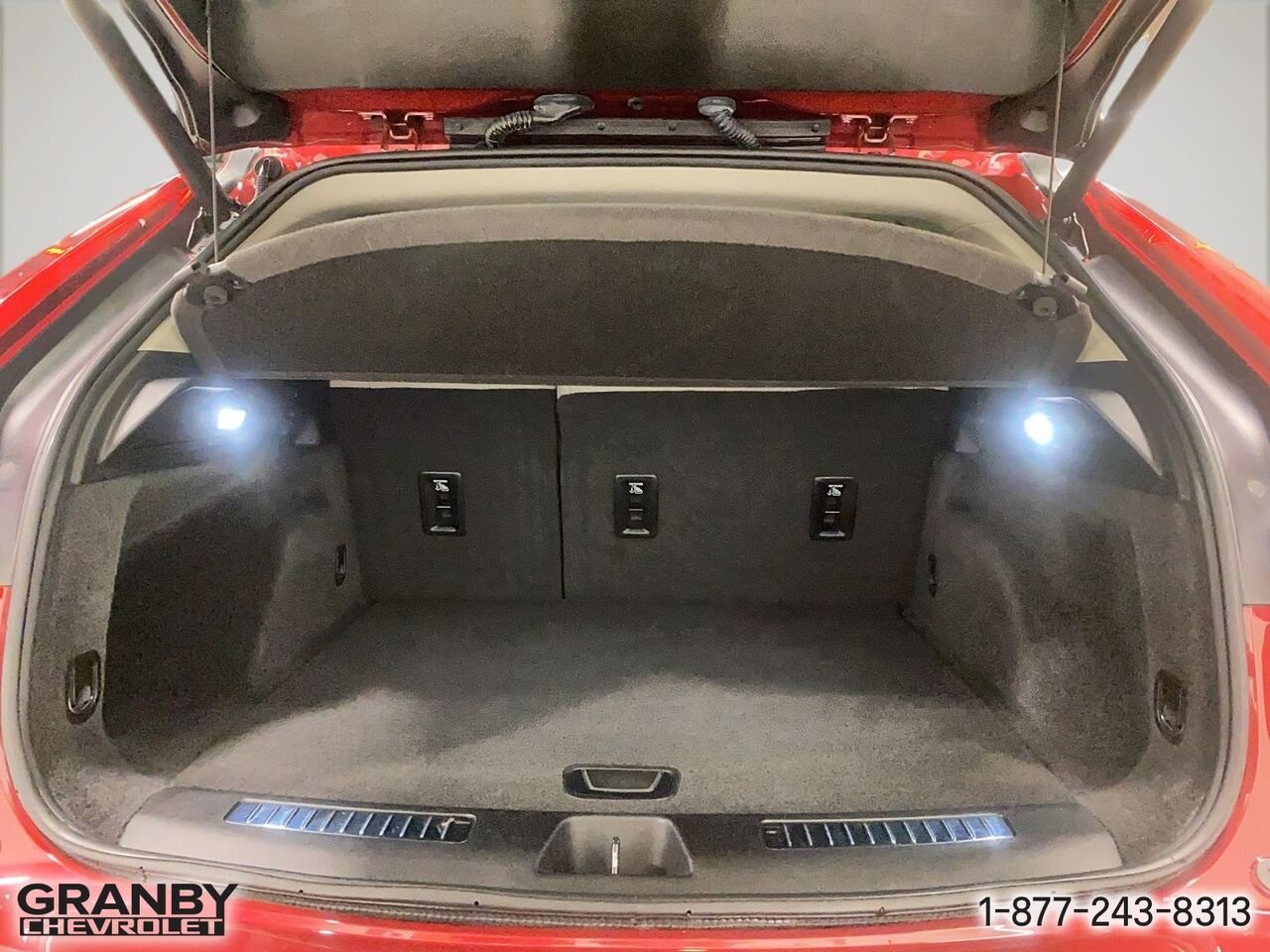 2020 Cadillac XT4 Haut de gamme Luxe 4 portes TI | 26-0685A Red Granby - photo #8