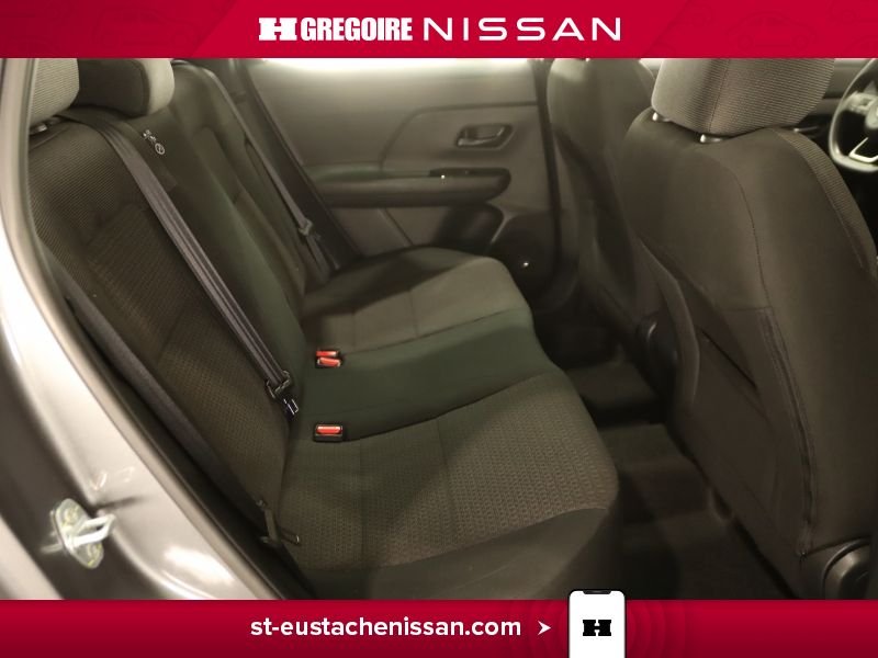 Nissan Kicks 2025 Gris Saint-Eustache - photo #38