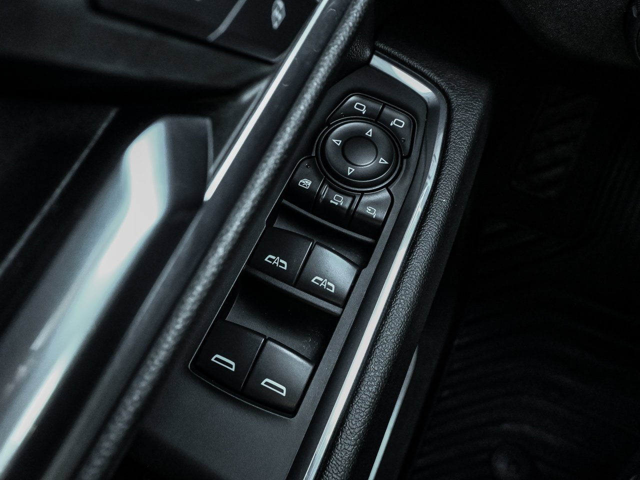 2024 Chevrolet Silverado 2500HD 4WD Crew Cab 159 LTZ Black Sherwood Park - photo #19