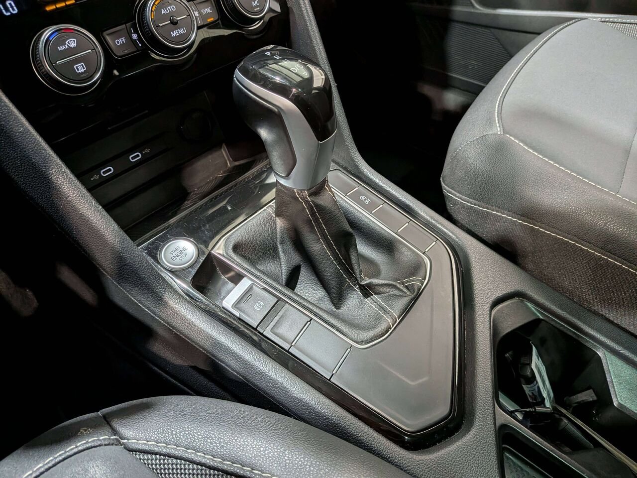 Volkswagen Taos Comfortline FWD 2024 Blanc Val-David - photo #25