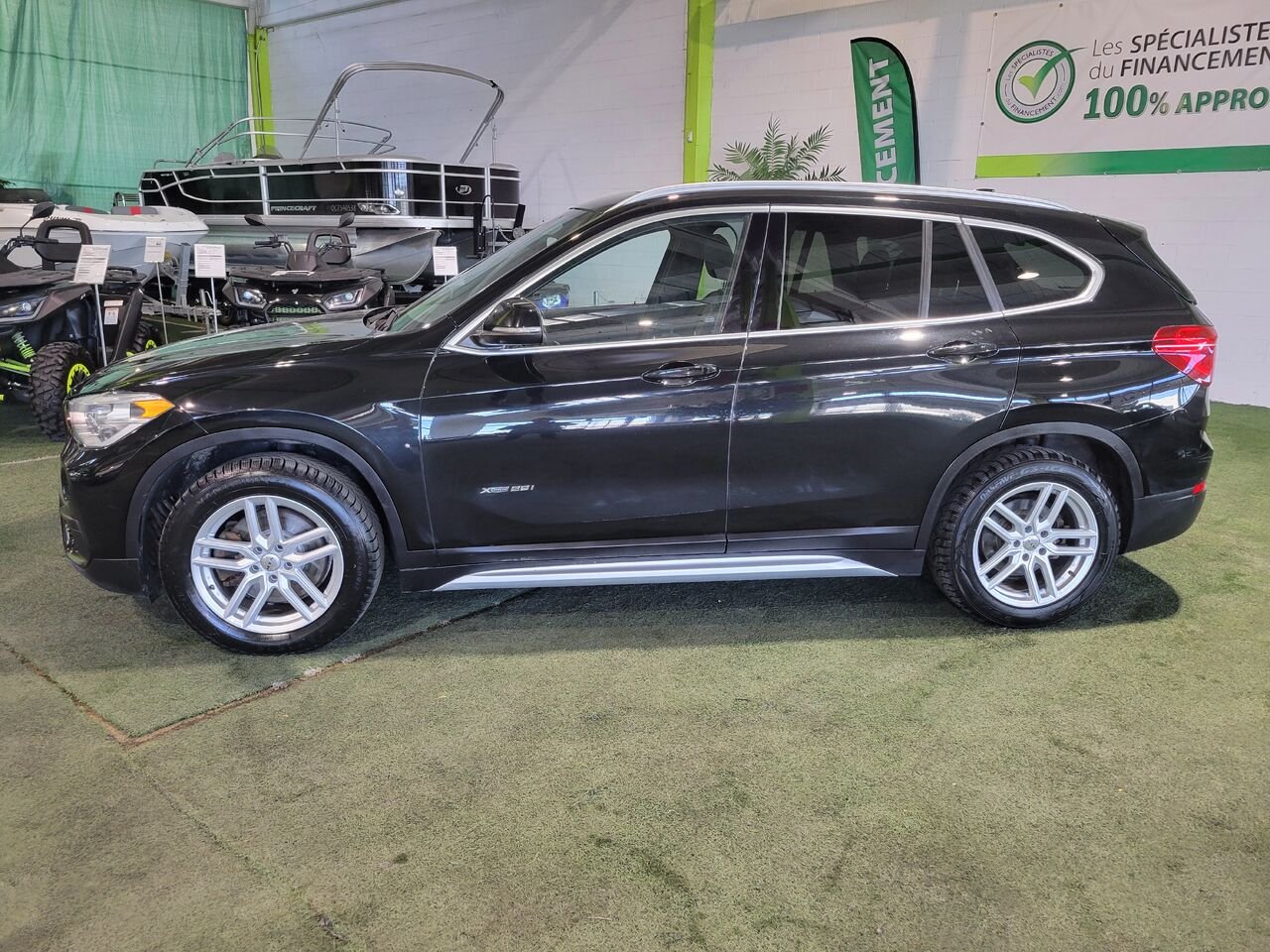 2018 BMW X1 Black  - photo #2