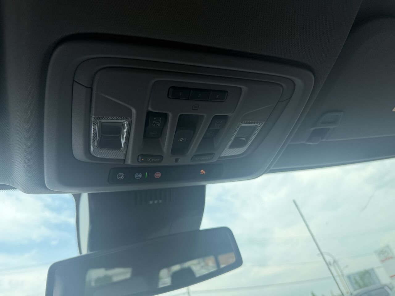 2025 GMC SIERRA K3500 SLT SLT cabine multiplace 4RM 172 po Black Gatineau - photo #8