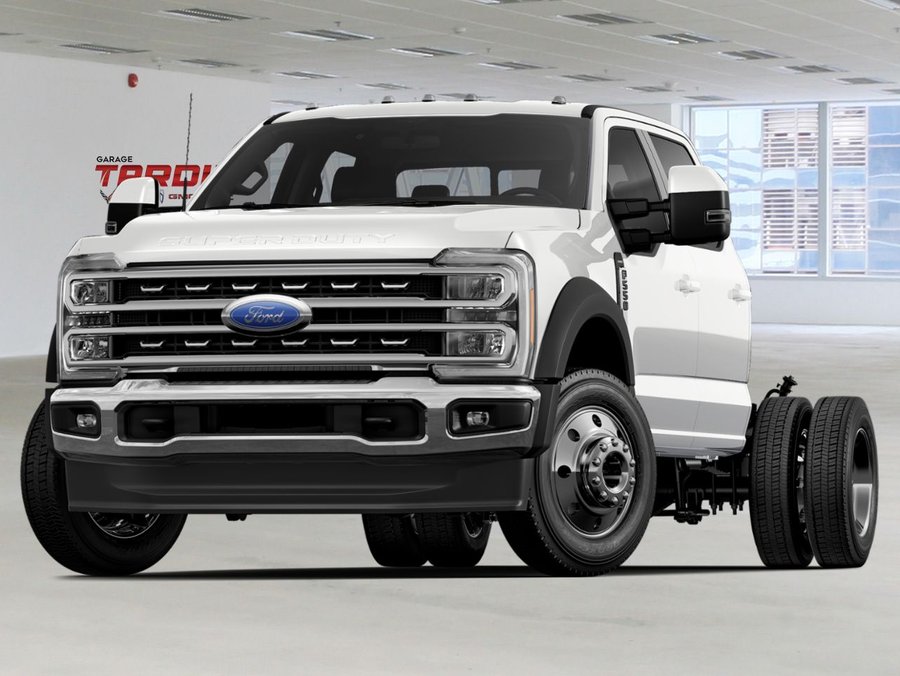 Ford Super Duty F-550 DRW XL cabine 6 places 4RM 179 po DCE de 60 po 2027 Blanc Oxford