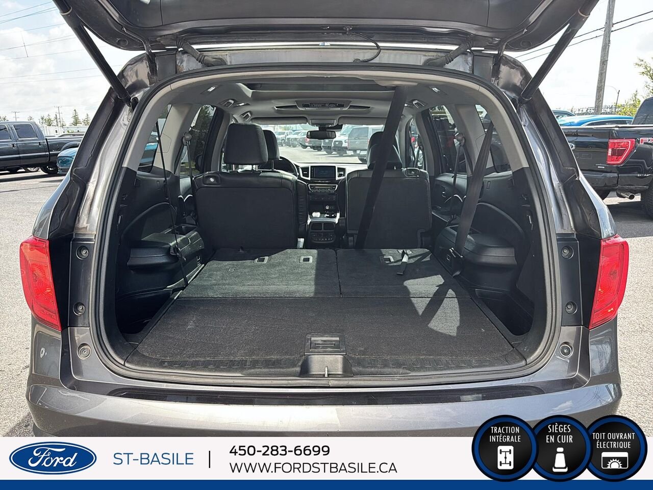 2016 HONDA PILOT Grey Saint-Basile-le-Grand - photo #14