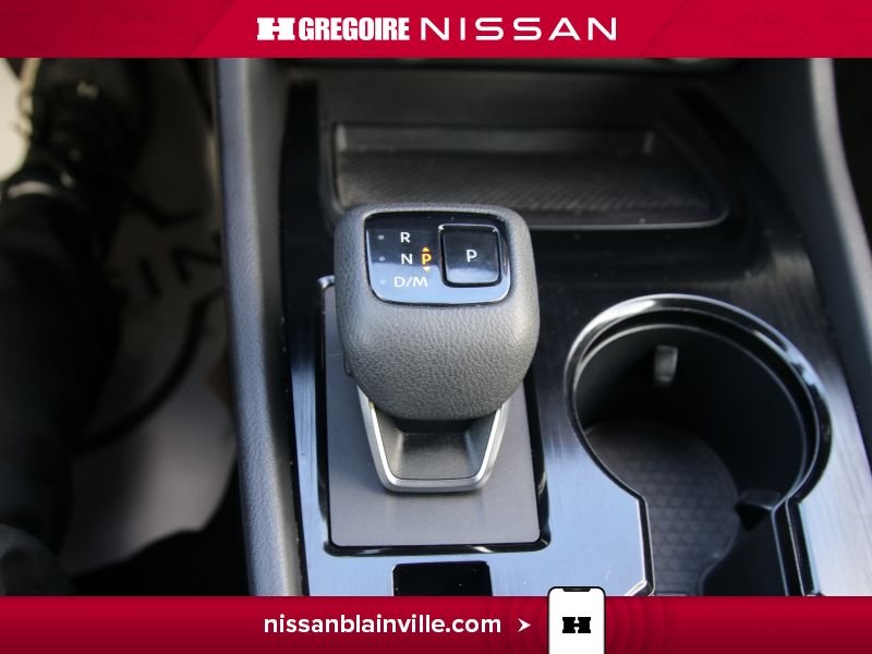 Nissan Rogue 2024 Blanc Blainville - photo #19