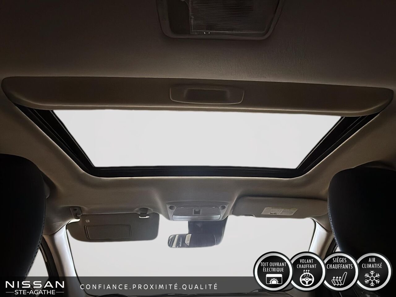 2019 Nissan Qashqai SV TI CVT Black Sainte-Agathe-des-Monts - photo #11