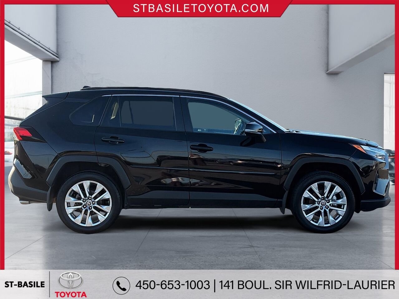 2025 TOYOTA RAV4 Midnight Black Metallic Saint-Basile-le-Grand - photo #2