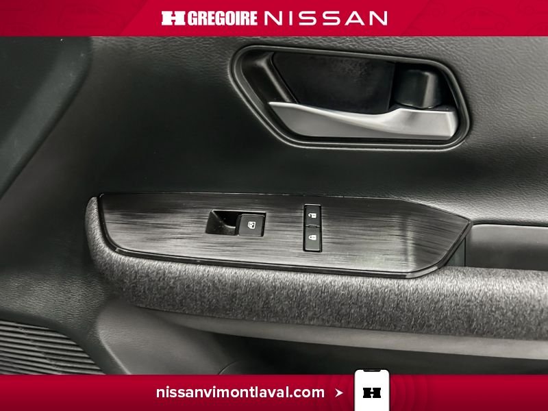 2025 Nissan Kicks Grey Laval - photo #11