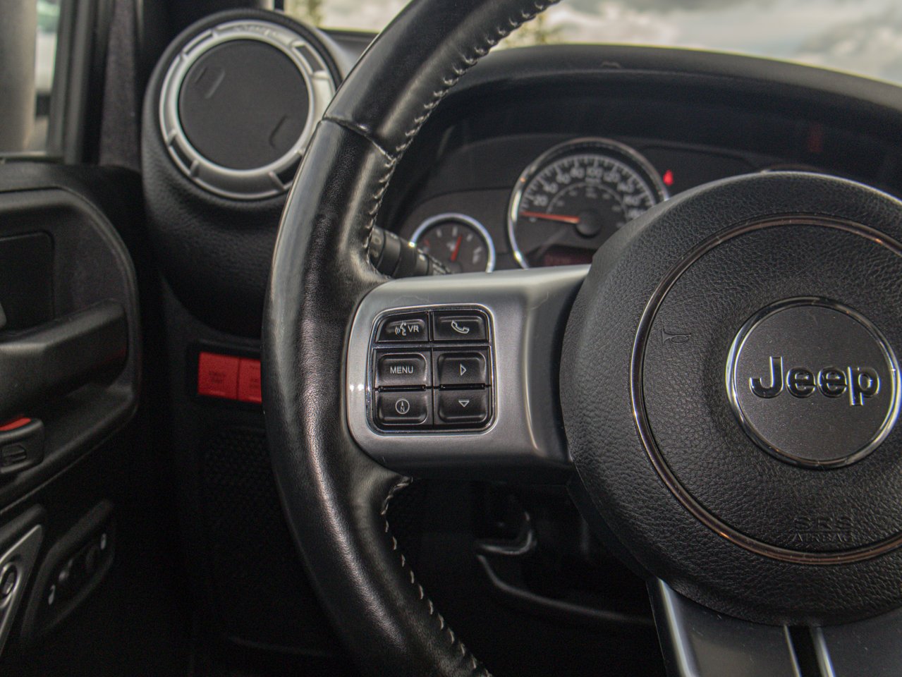 2017 Jeep Wrangler Unlimited 4WD 4dr Rubicon Grey Sherwood Park - photo #21