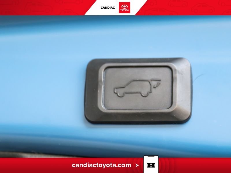 2022 Toyota Rav 4 Blue Saint-Eustache - photo #35