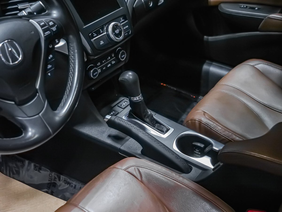 2019 Acura ILX PREMIUM White Montreal - photo #5