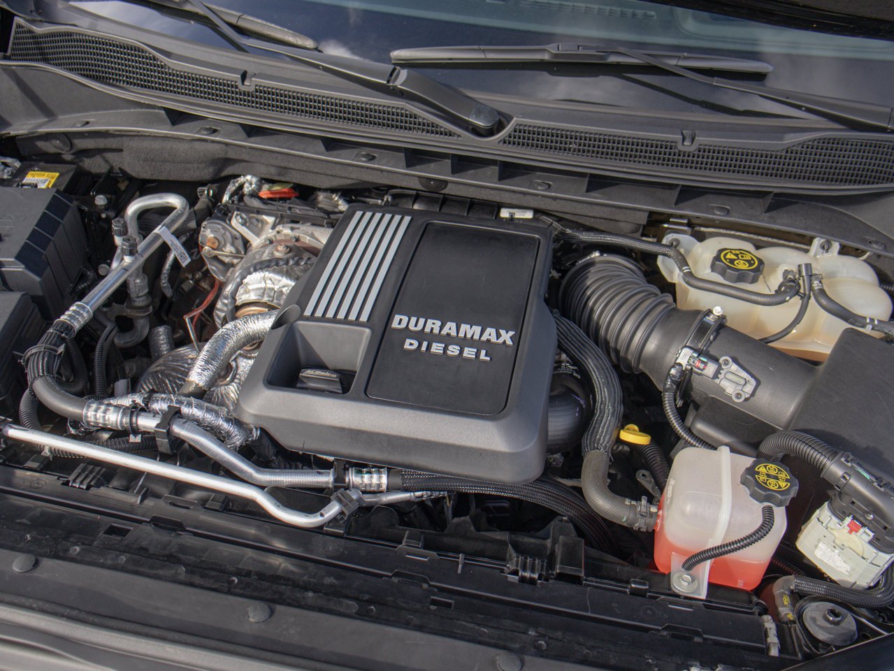 2024 Chevrolet Silverado 1500 4WD Crew Cab 147 ZR2 Black Sherwood Park - photo #17