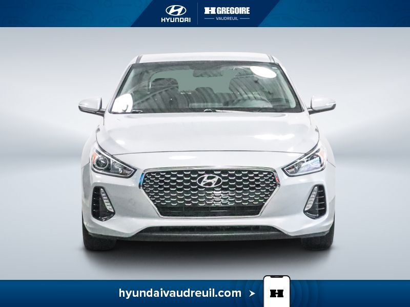2020 Hyundai Elantra Silver Laval - photo #2