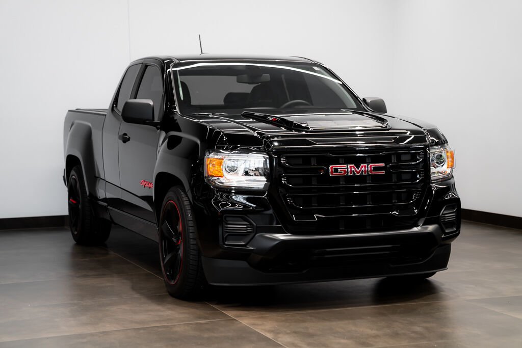 GMC Canyon 2021 Noir Saint-Eustache - photo #2