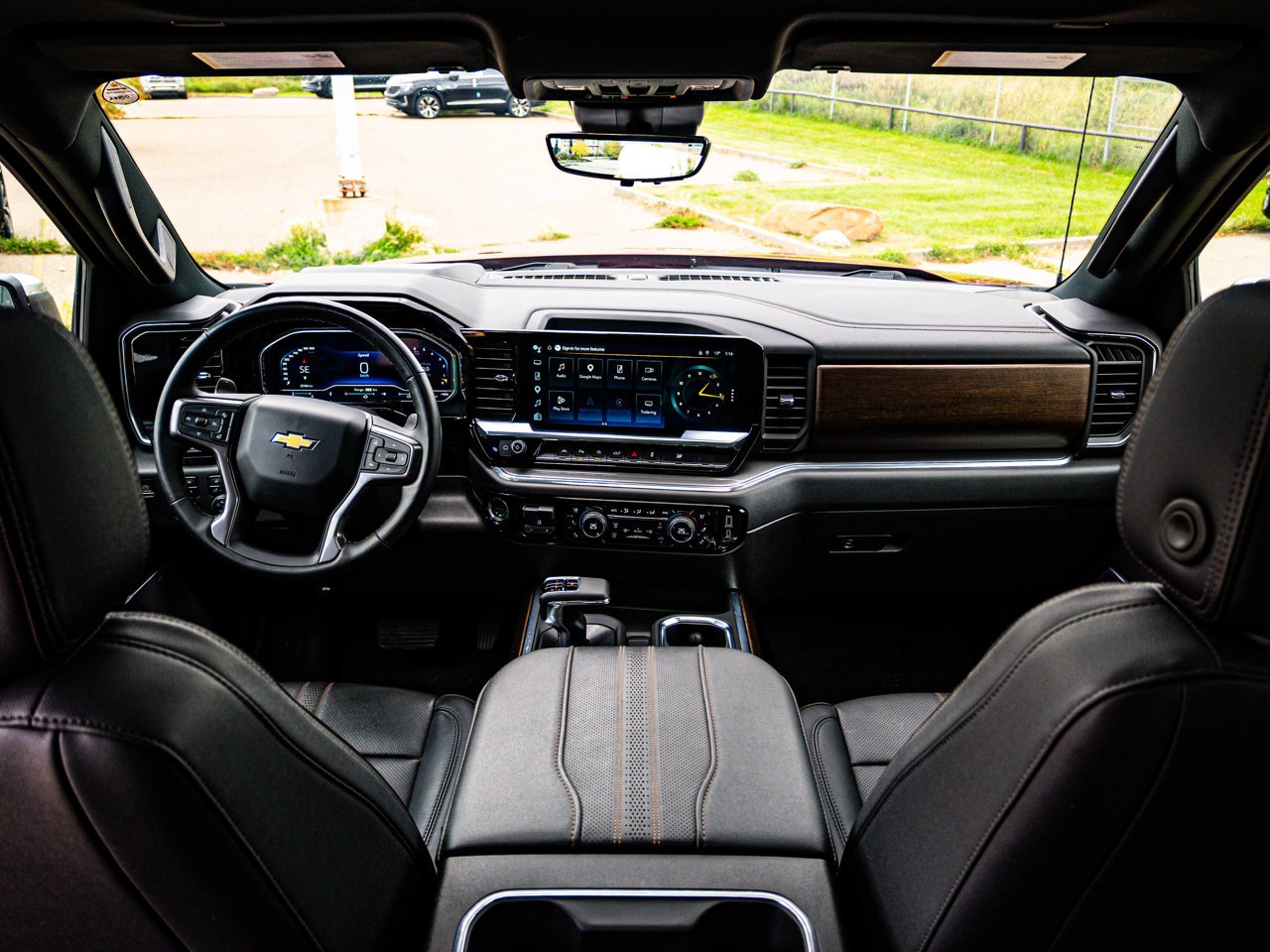 2024 Chevrolet Silverado 1500 4WD Crew Cab 147 High Country Red Sherwood Park - photo #33