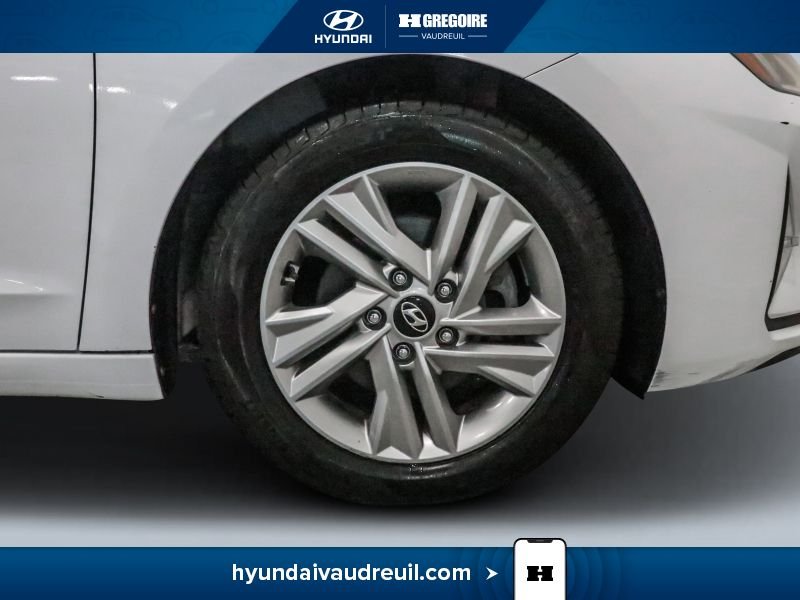 Hyundai Elantra YW214 | Preferred Manual 2019 Blanc Laval - photo #31