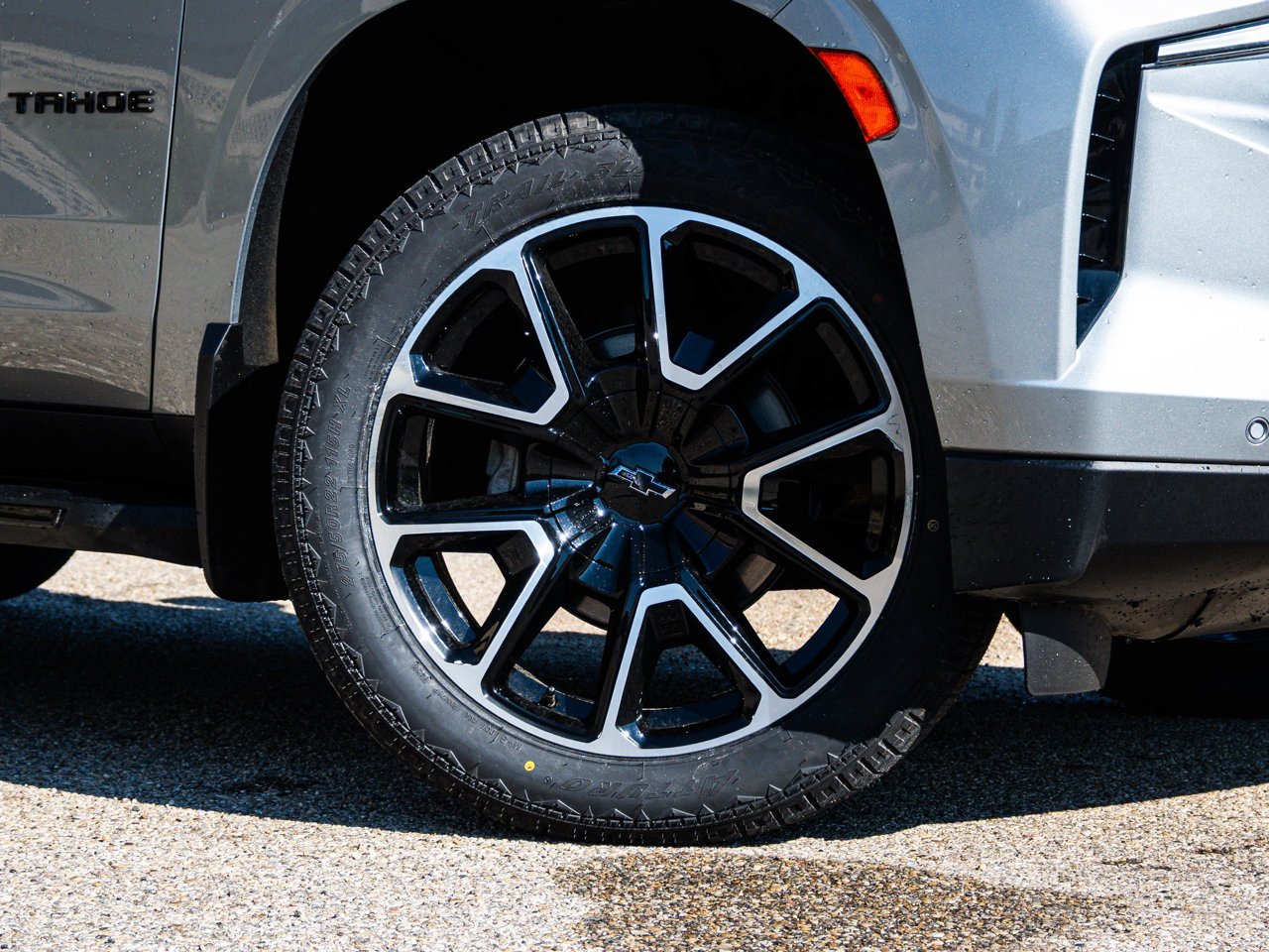 2024 Chevrolet Tahoe 4WD 4dr RST Grey Sherwood Park - photo #4