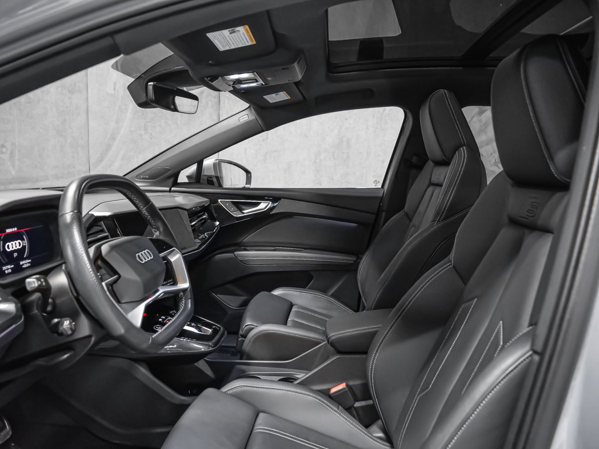 Audi Q4 e-tron 2023 Gris Montréal - photo #16