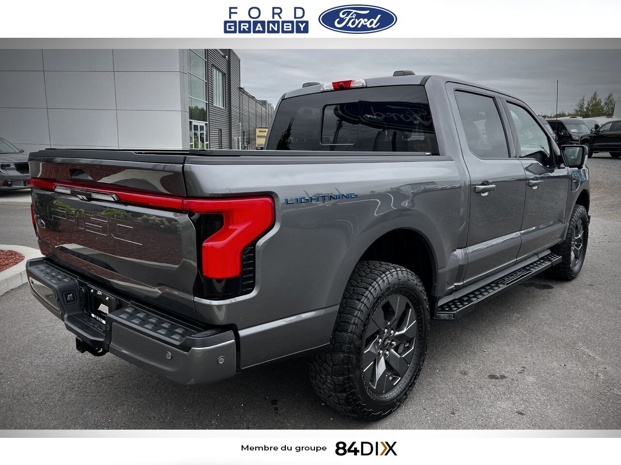 2022 Ford F-150 Lightning Grey Granby - photo #3