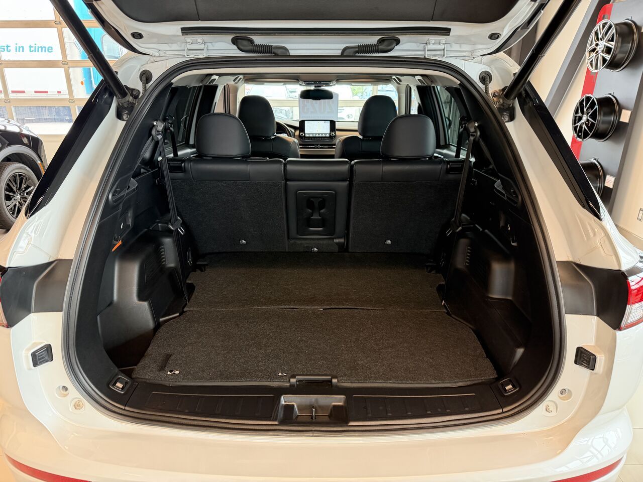 Image 7