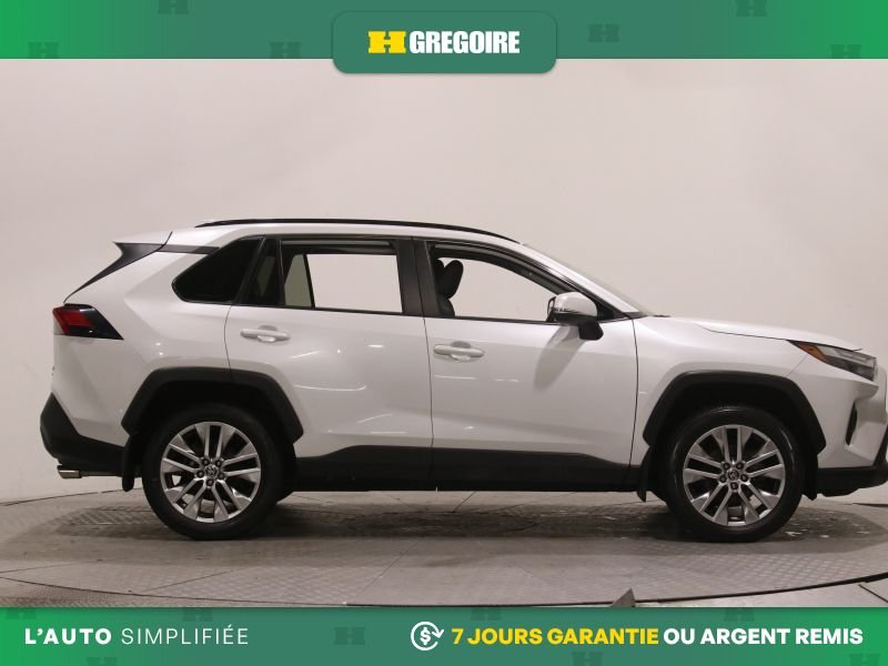 2023 Toyota Rav 4 White Saint-Eustache - photo #10