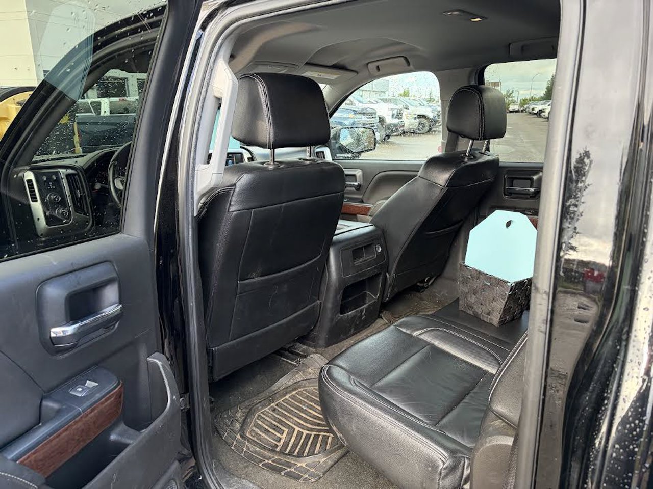 2018 GMC Sierra 1500 4WD Crew Cab 143.5 SLE Black Sherwood Park - photo #5