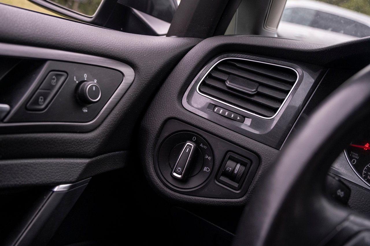 Volkswagen Golf 2018 Gris Gatineau - photo #14