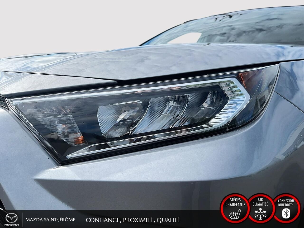Toyota RAV4 XLE | TOIT OUVRANT | AWD | 2020 Argent Saint-Jérôme - photo #1