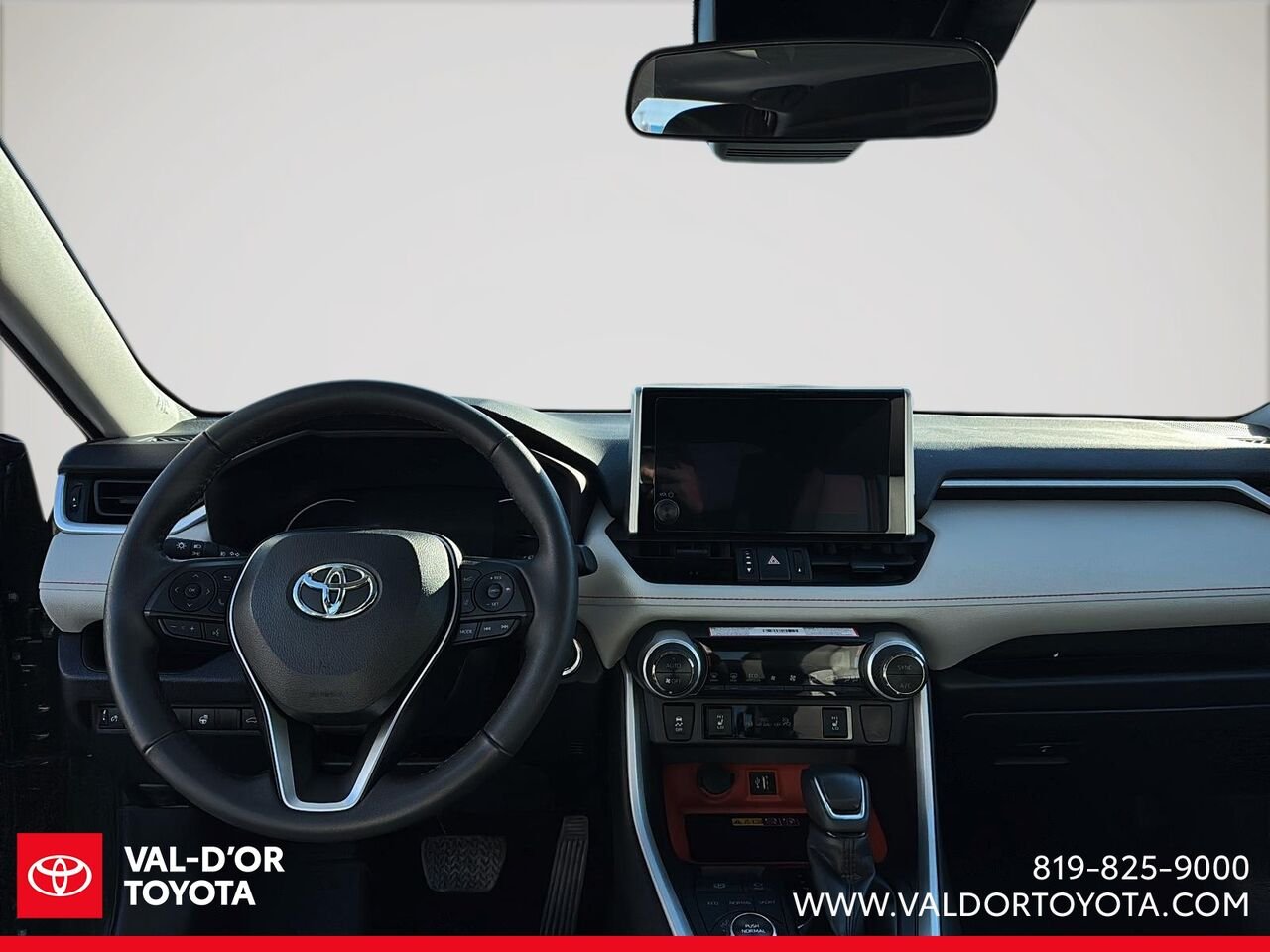2025 Toyota RAV4 Trail TI Green Val-d'Or - photo #9