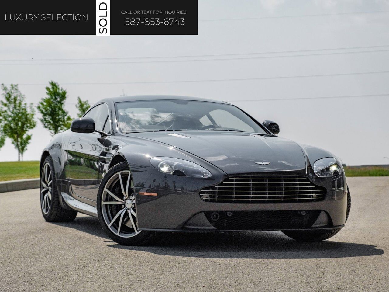 2013 Aston Martin V8 Vantage — photo 1 of 10
