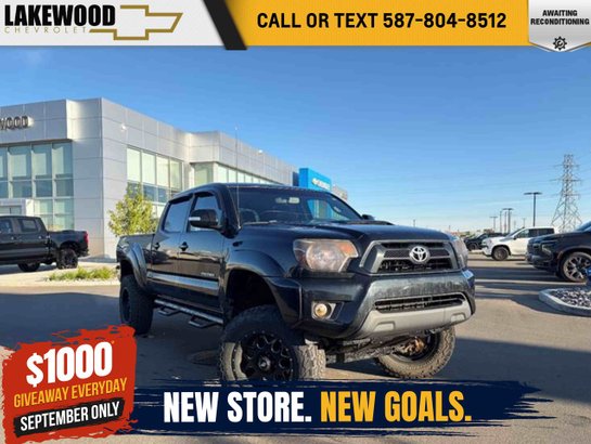 2015 Toyota Tacoma TRD Sport V6 4.0L | 18in LRG Wheels Black