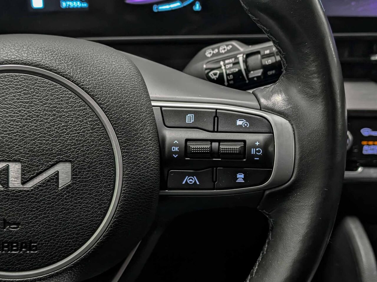 Kia Sportage AWD EX Toit Pano Cuir Sièges et Volant Chauffants 2023 Blanc Sherbrooke - photo #17