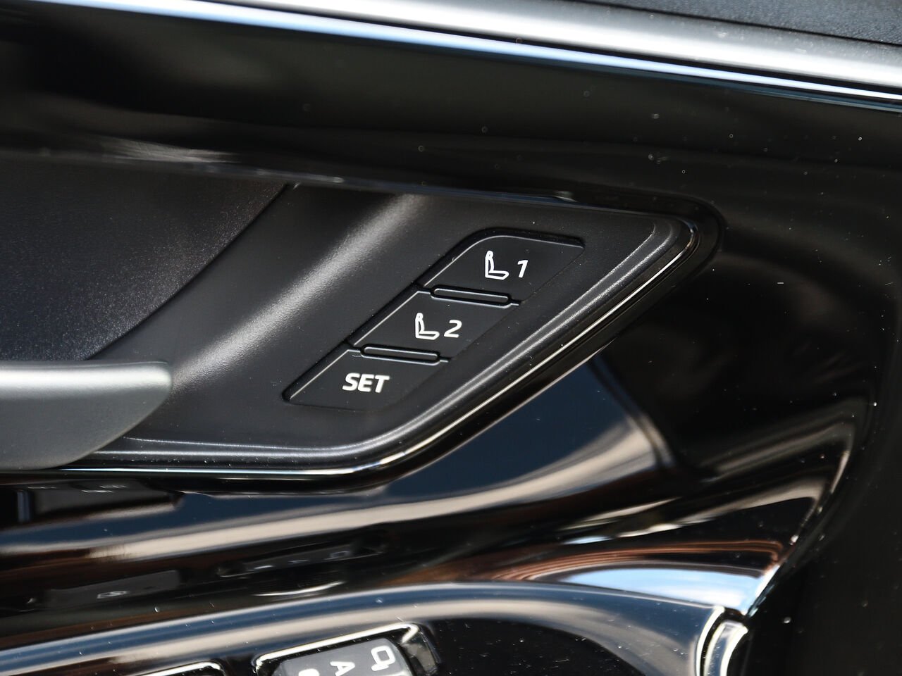 Subaru Solterra TI avec groupe technologie 2024 Noir Saint-Hyacinthe - photo #14