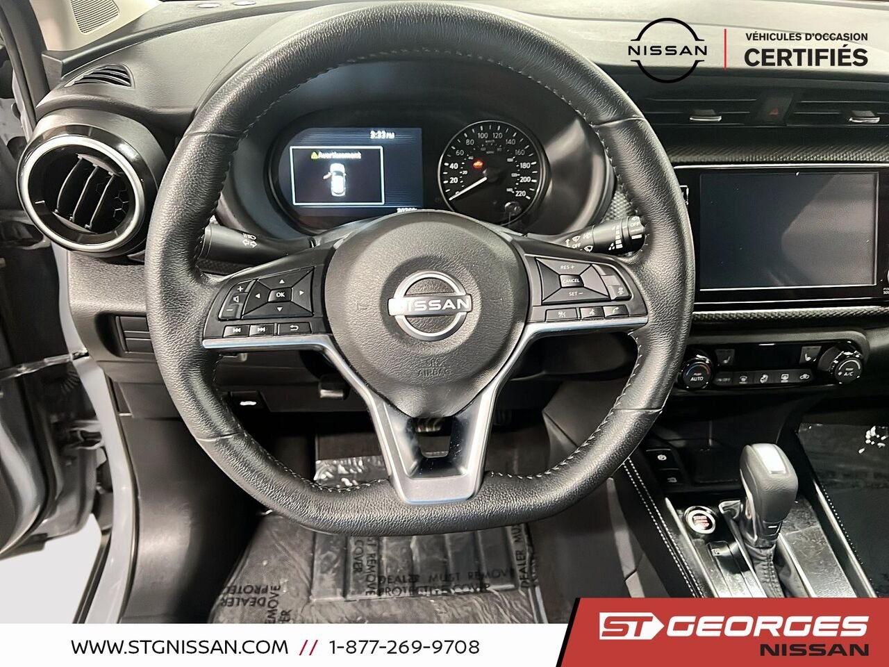 Nissan Kicks 2023 Gris Saint-Georges - photo #11
