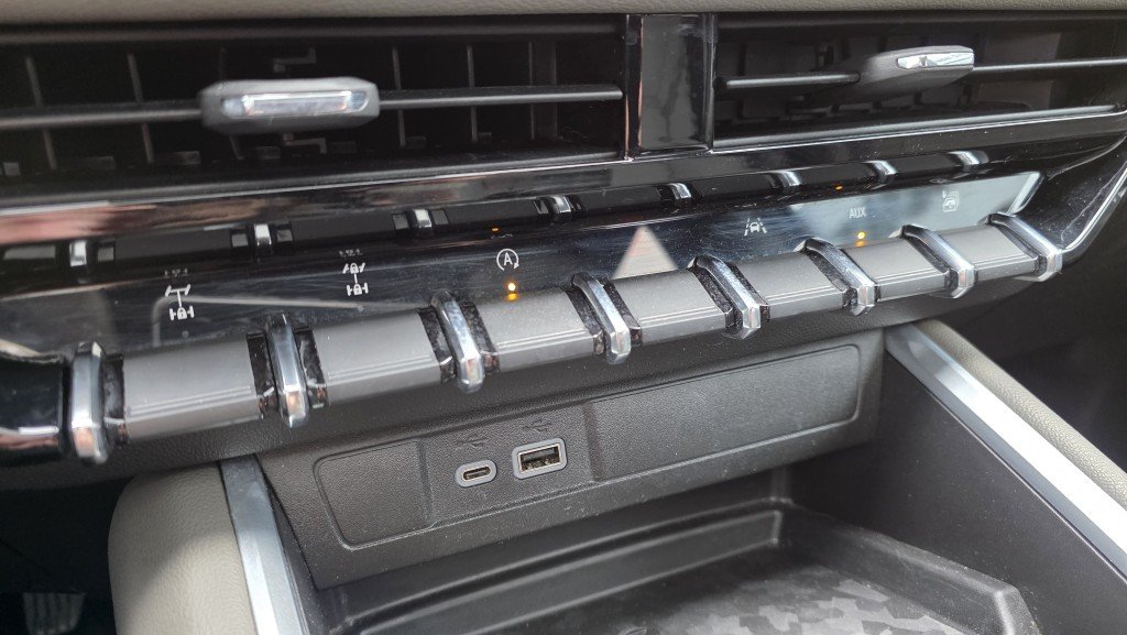 2025 CHEVROLET Colorado ZR2 Bison Alu-Cab Overland AEV Black Mont-Laurier - photo #41