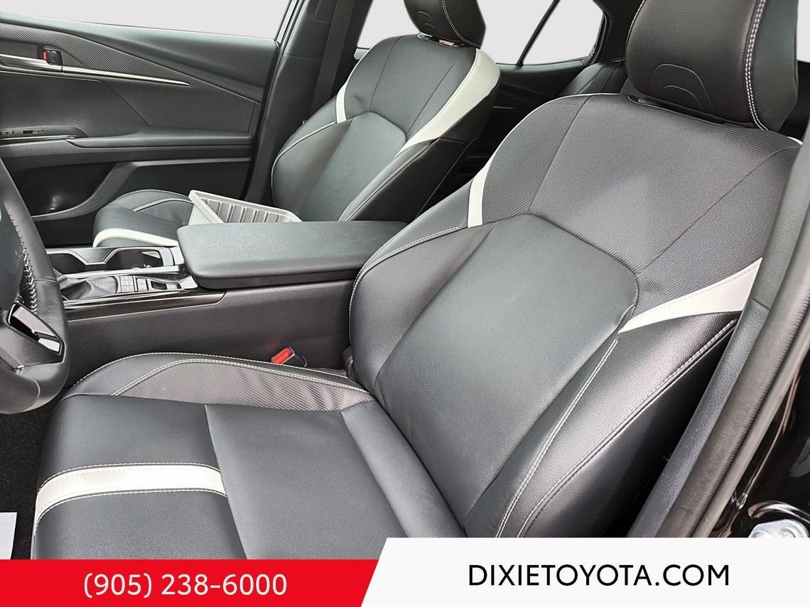 2026 Toyota Camry Power Sunroof, Leather Interior, Heated Seats, Alloy Wheels, Heated Steering Wheel, Bluetooth Midnight Black Metallic Mississauga - photo #19