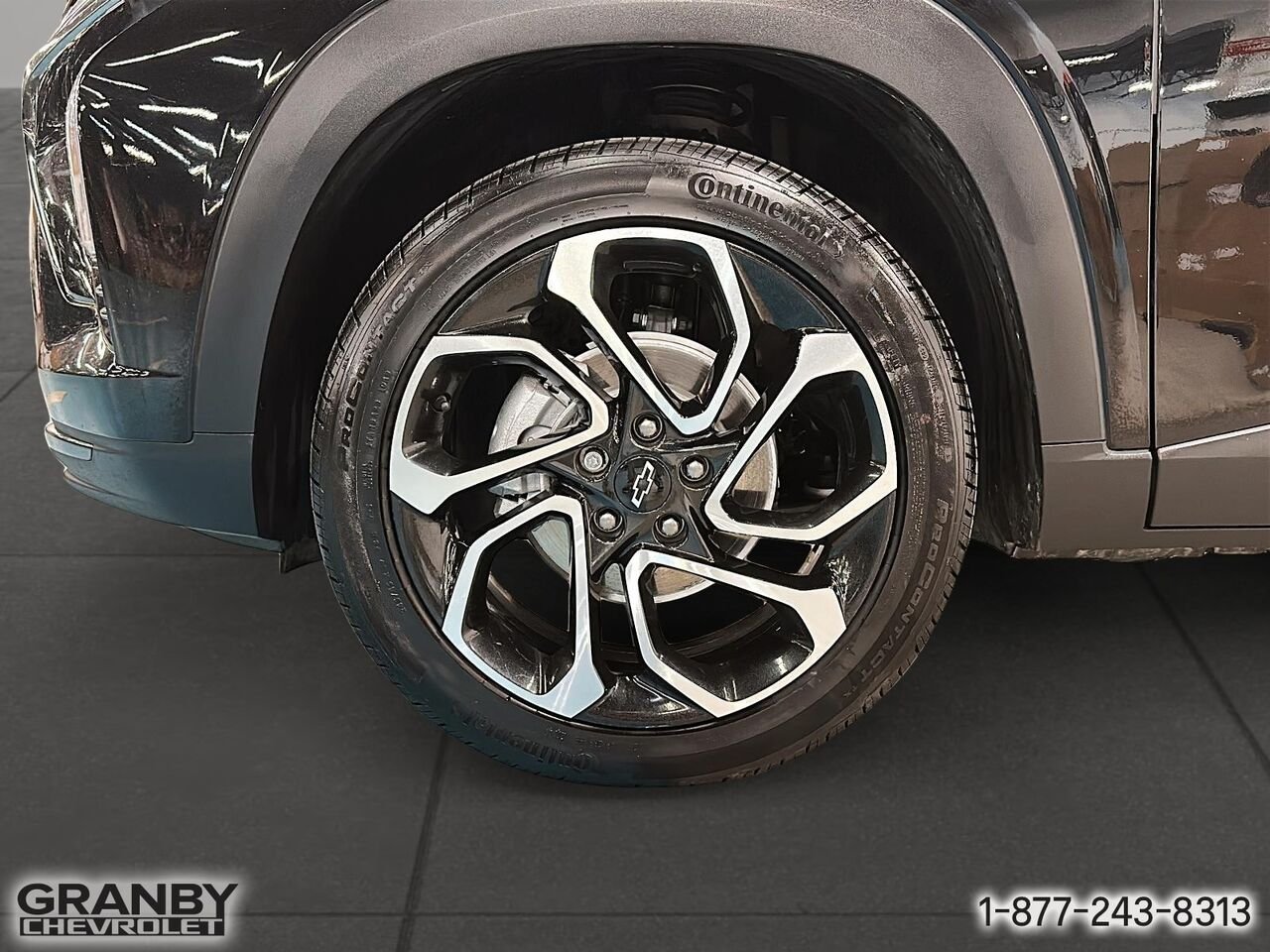 2025 Chevrolet Trax 2RS | 27-0083A Black Granby - photo #9