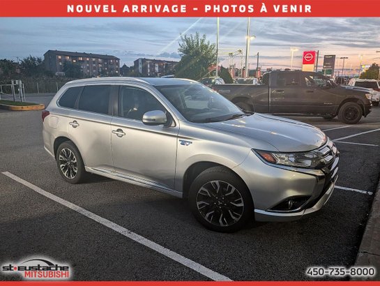 2018 Mitsubishi Outlander Plug-In Hybrid SE PHEV-SIÈGES CHAUFFANTS-CUIR/SUÈDE-35 KM AUTONOMIE ELECTRIQUE Silver
