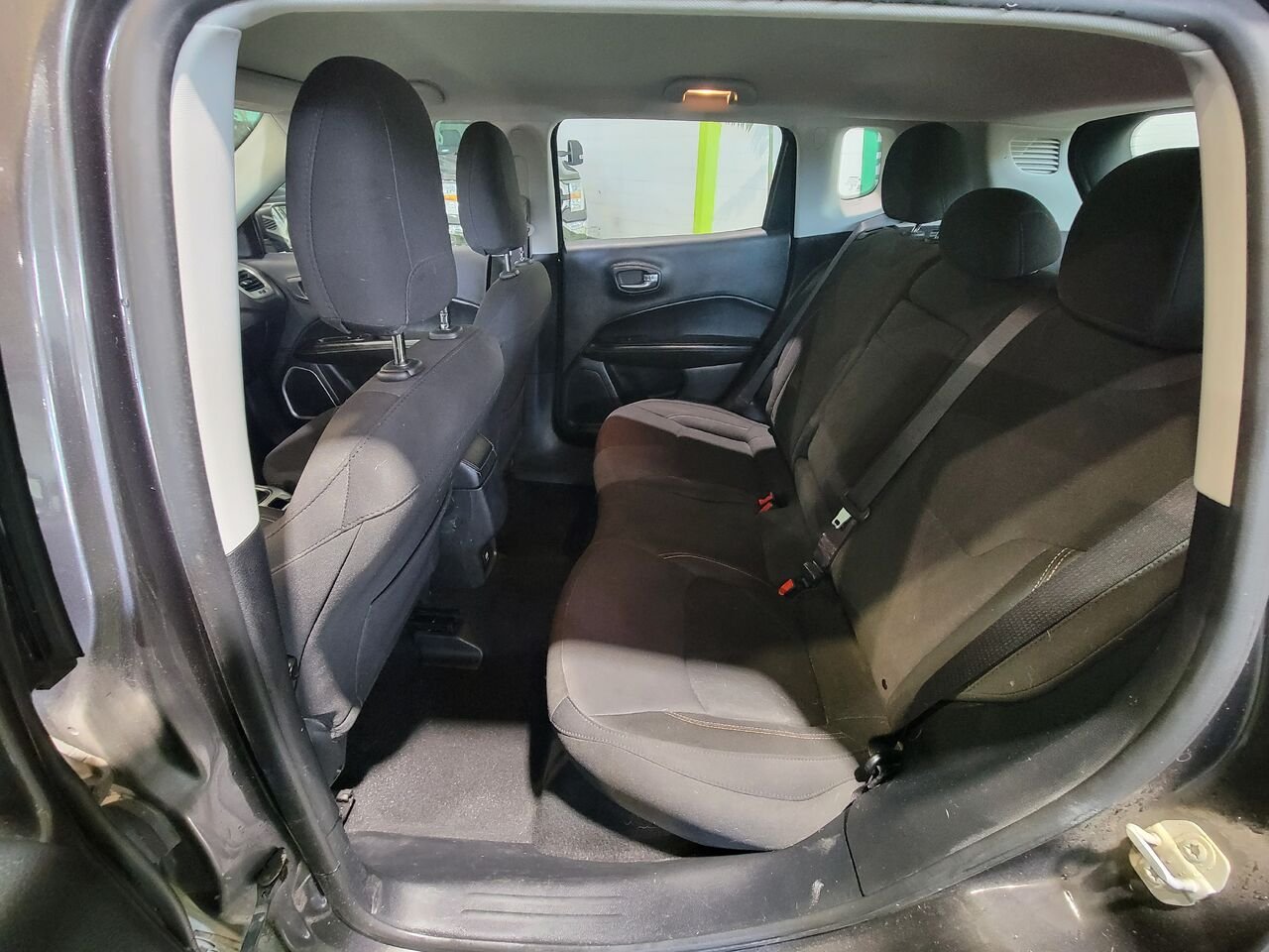 2020 Jeep Compass Black  - photo #11